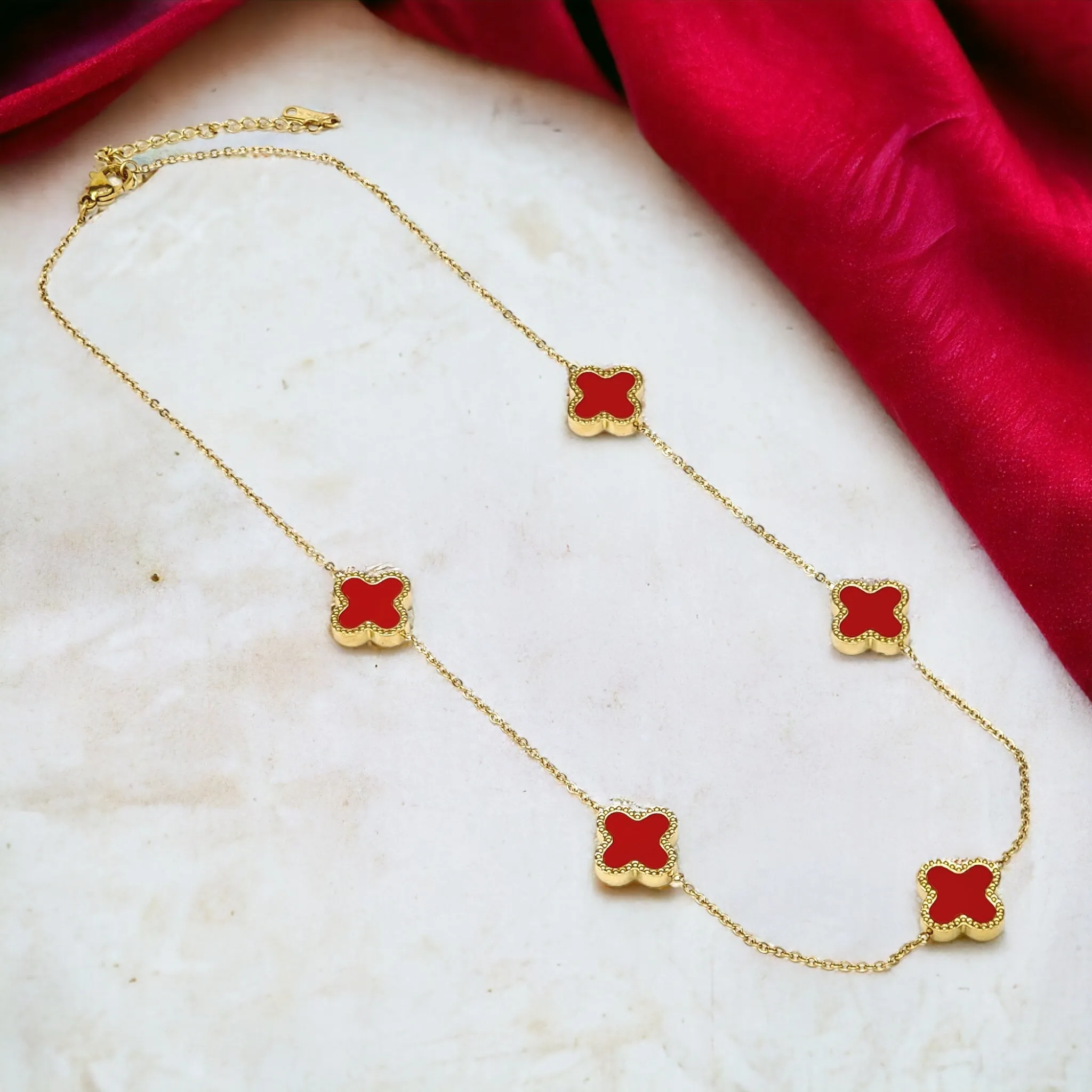 16" Gold Stainless Steel Clover Necklace
